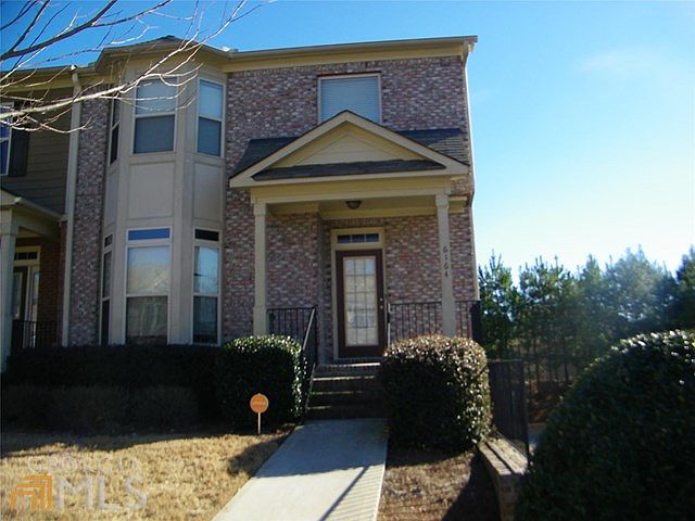 1st image of 6164 Thorncrest Dr #115