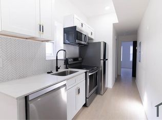 1004 N 43rd St #2, Philadelphia, PA