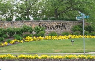 87 Foxglove Dr #87, Delran, NJ 08075