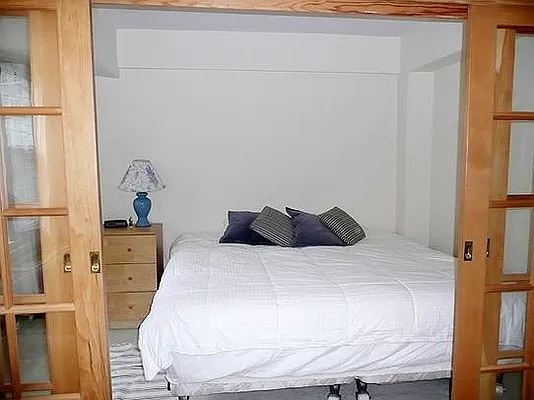 Sold by Stribling | media 11