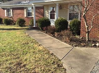 9240 Haverstick Rd, Indianapolis, IN 46240