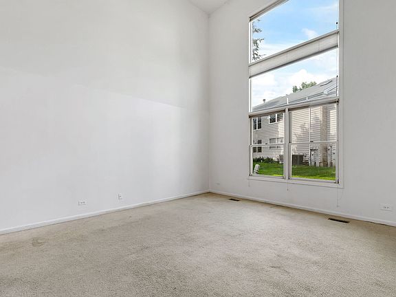 4th image of 226 Jessica Dr