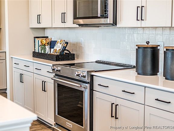 AI staged for Demonstration purposes only. Selections and finishes may vary.