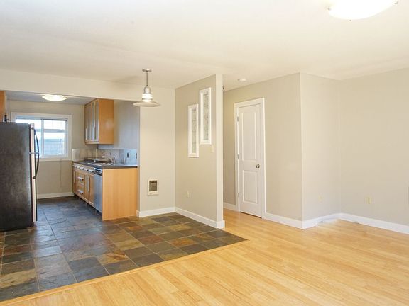 5th image of 4934-4942 NE 32nd Pl #4938