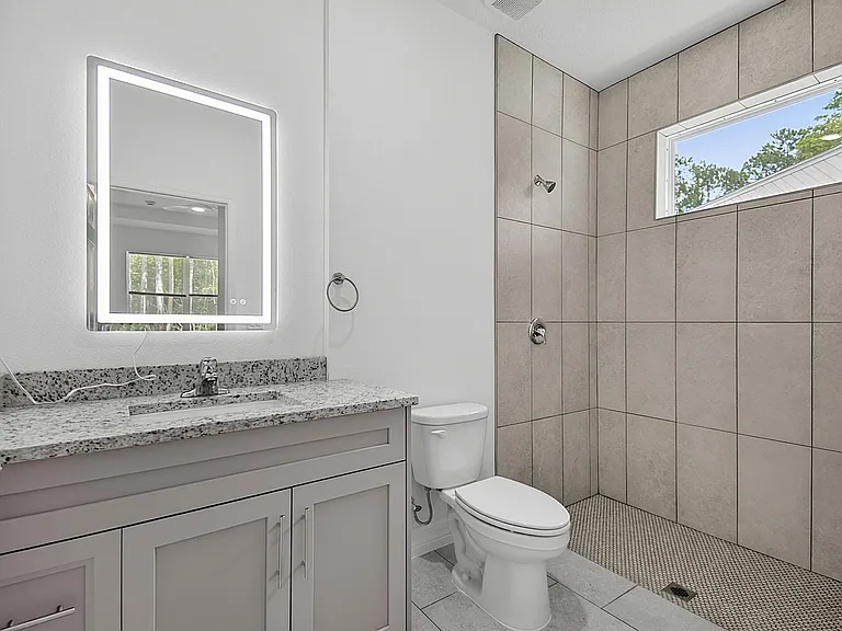 14 Ullynn Pl #A — Photo 49