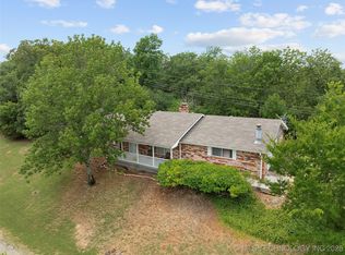 3854 Forrest Rd, Sulphur, OK 73086