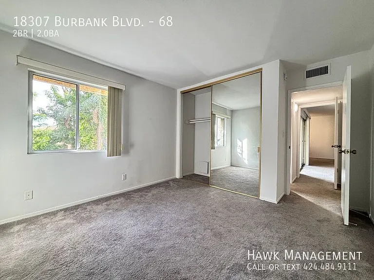 18307 Burbank Blvd #68 — Photo 13