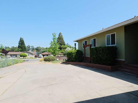 5th image of 7616 Northridge Dr