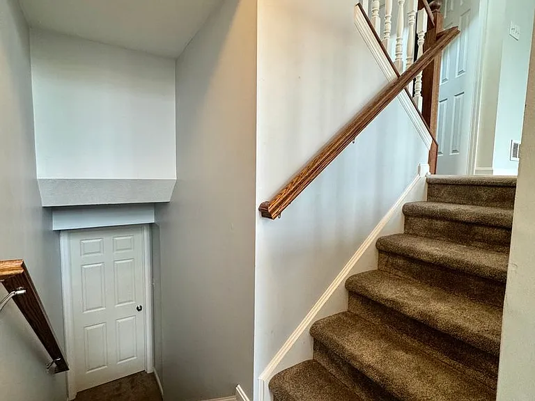 307 Marshall Heights Dr — Photo 6