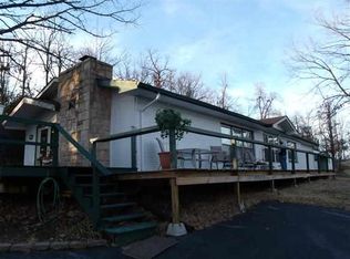 131 White St, Grand Rivers, KY 42045