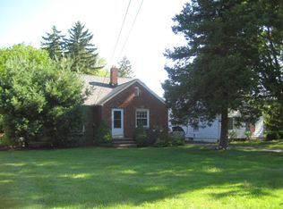 4315 Chestnut Rd, Independence, OH 44131