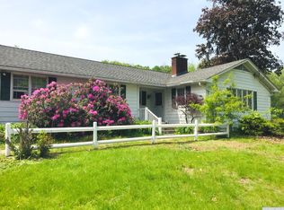 14 Old Mill Dr, Claverack, NY 12513