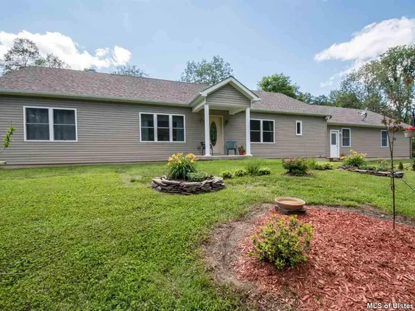 394 Hallihans Hill Rd, Kingston, NY 12401