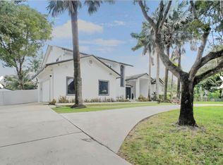 3801 NW 97th Ave, Cooper City, FL 33024