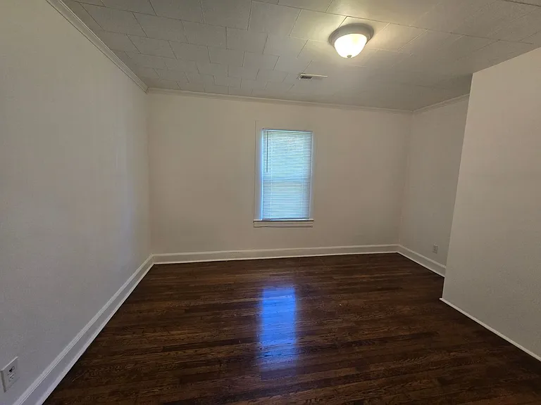 326 Pickett Pl — Photo 7