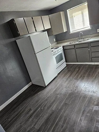 Floor plan 3 bedroom unit