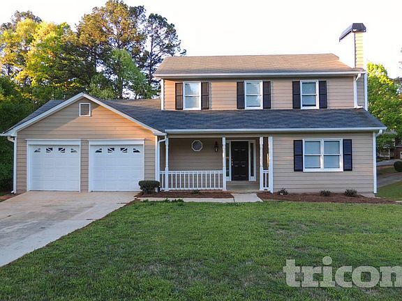 2nd image of 1102 Plantation Dr SE