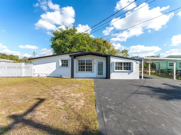 18611 NW 28th Pl, Miami Gardens, FL 33056