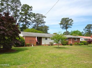 1600 Carey Rd, Kinston, NC 28501