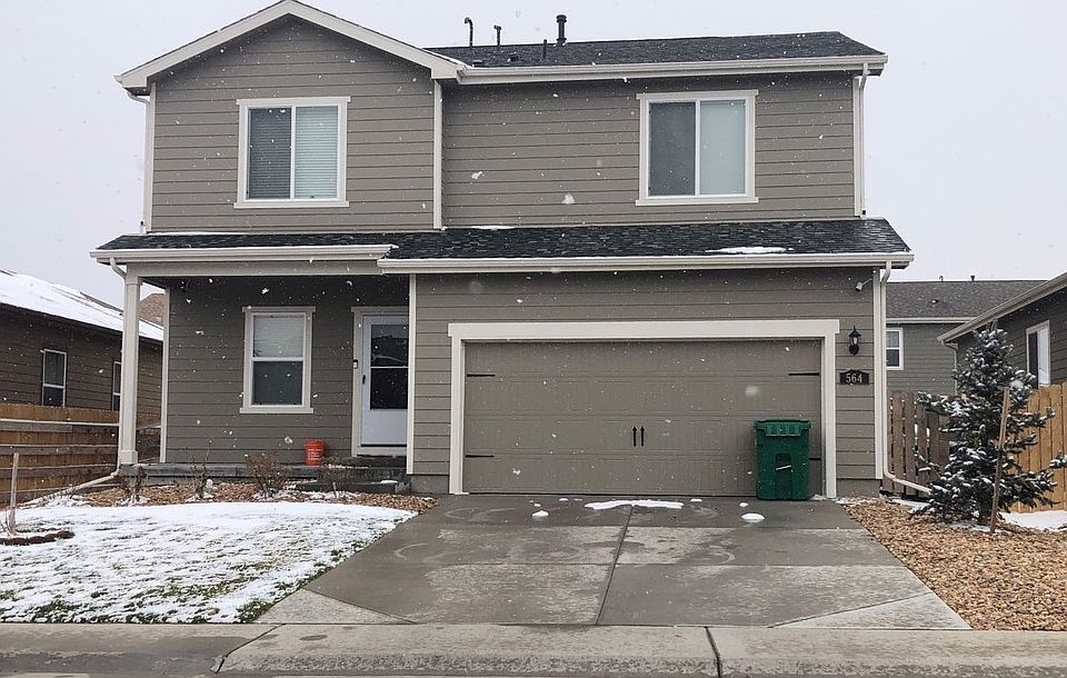 1st image of 564 Reserve Ave