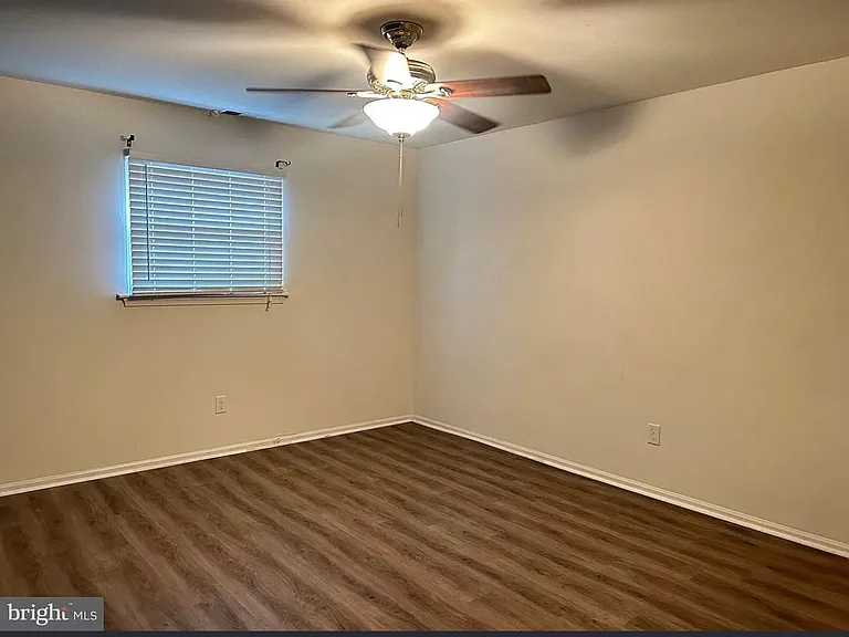 506 Corinthian Ave — Photo 7