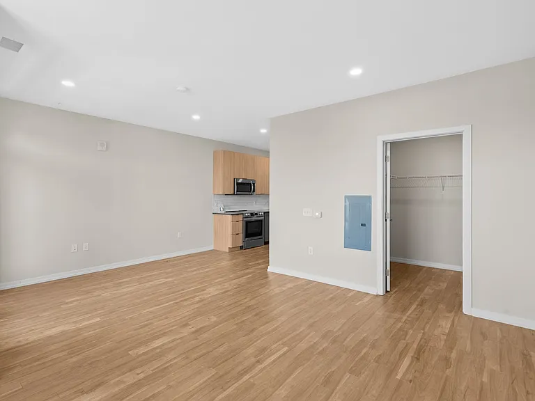 The Keystone Apartments — Photo 62