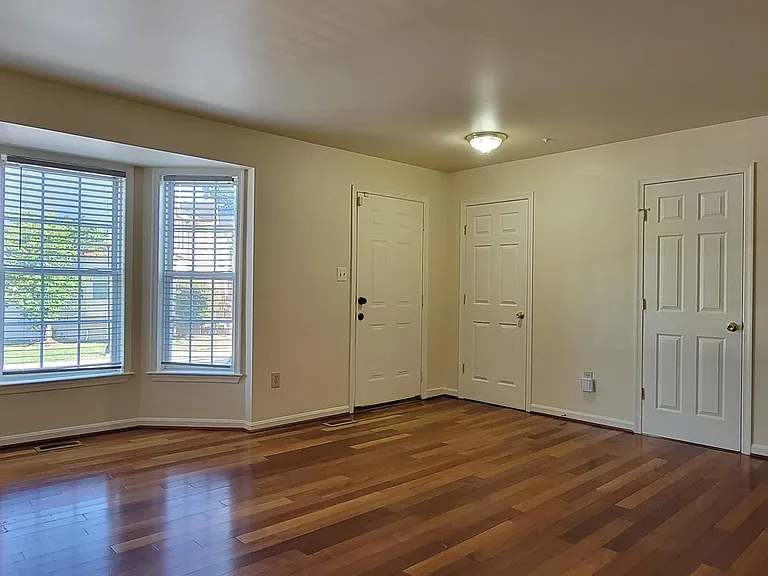 601 Primus Ct — Photo 3