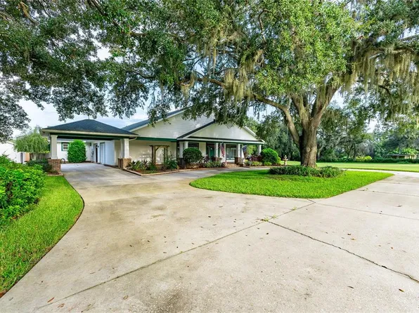 10115 Curley Rd, San Antonio, FL 33576