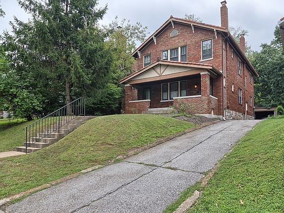 2nd image of 7230 Forsyth Blvd #A