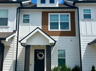107 E Forge Ct, White Bluff, TN 37187