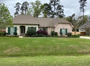 208 Pine Crest Dr, Madisonville, LA 70447