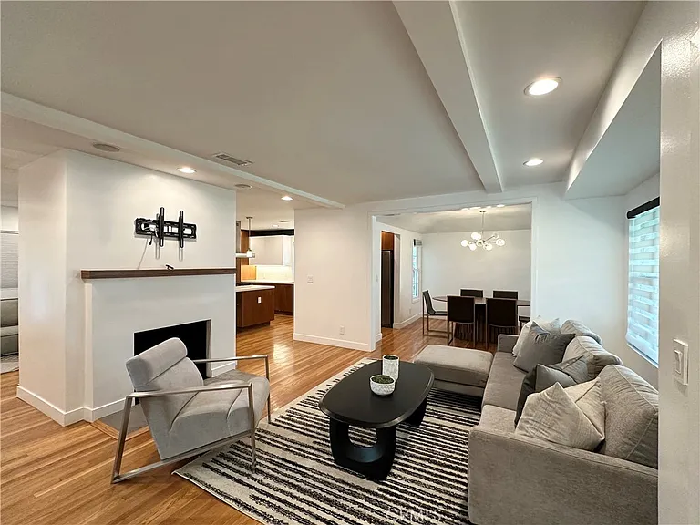 5301 Ethel Ave — Photo 3