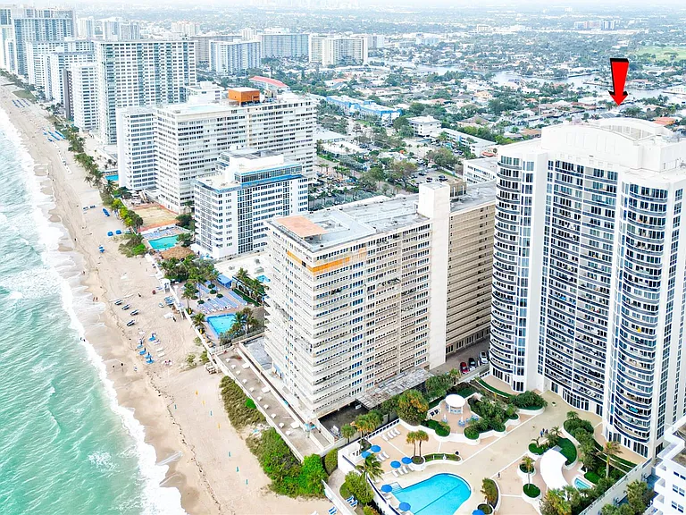 4240 Galt Ocean Dr #1006 — Photo 45