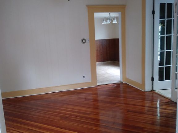 2nd image of 385 Cary Ave
