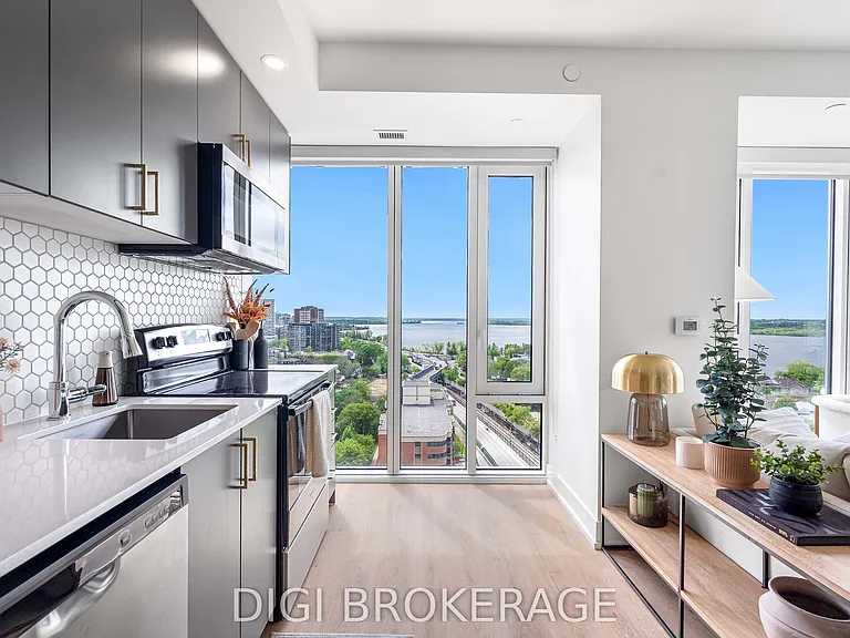 2070 Scott St #1103 — Photo 10
