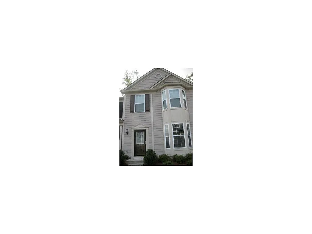2707 Deerwood Ln SW photo 1