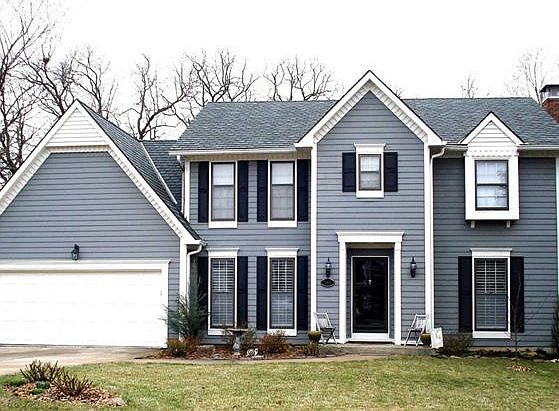 2nd image of 146 NE Edgewater Dr