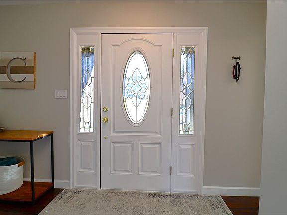 2nd image of 462 Monmouth Dr