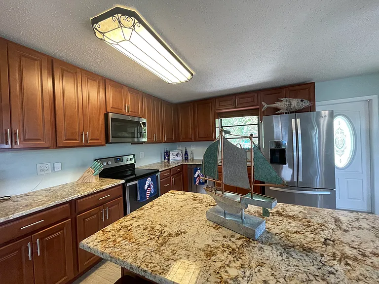 126 Dove Creek Dr — Photo 21