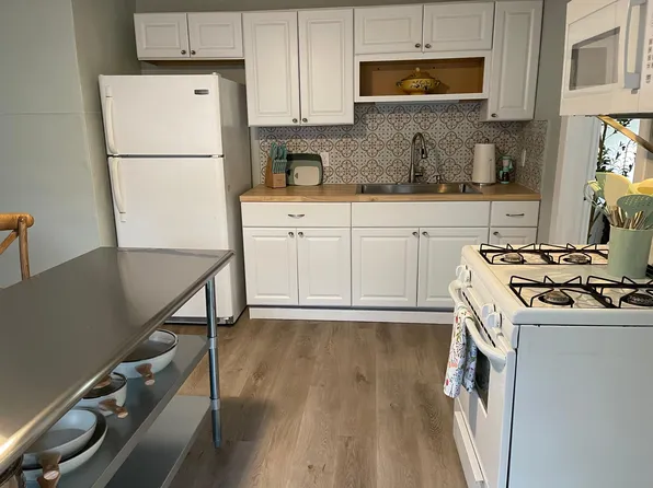 1942 E 120th St #2, Cleveland, OH 44106