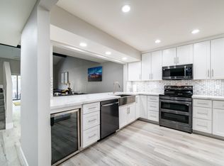 626 E Manzanita Pl, Phoenix, AZ 85020