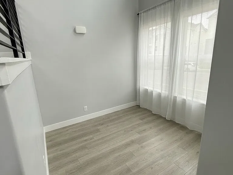 4254 W Hardman Way — Photo 5