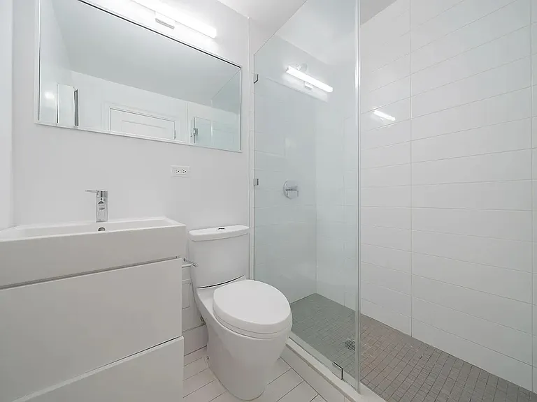 400 E 57th St #8LN — Photo 8