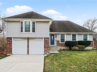 7201 W 99th St, Overland Park, KS 66212