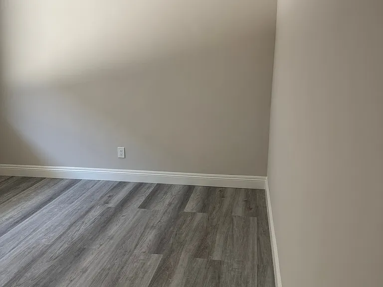 1605 W Shorb St #A — Photo 12
