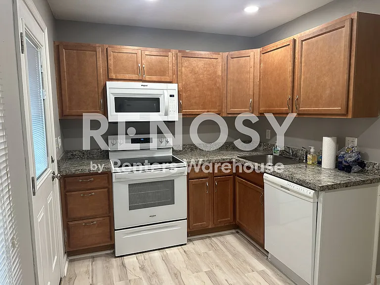 8535 Gradien Dr #15G — Photo 9