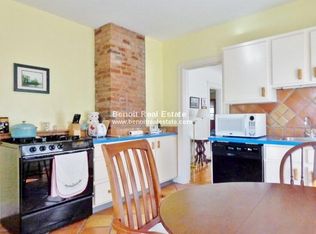 20 Paulina St #1, Somerville, MA 02144
