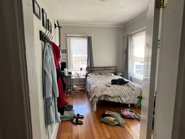 170 Bigelow St #S3, Brighton, MA 02135