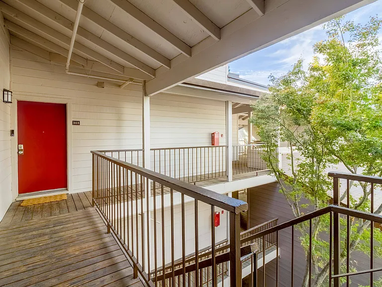 Vista Oaks — Photo 12