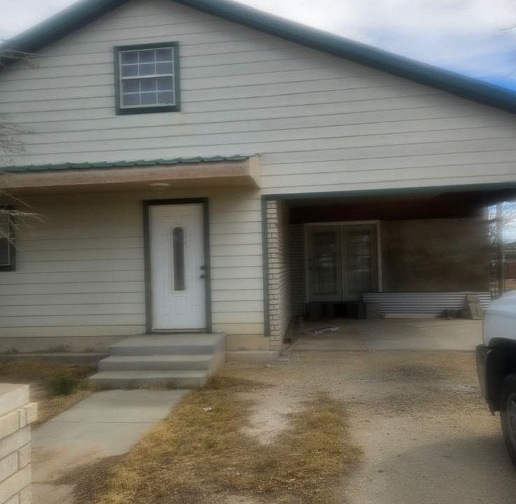 1st image of 1304 N YOUNG ST